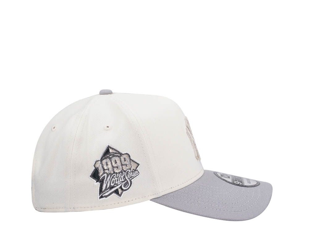 NEW ERA NEW YORK YANKEES WORLD SERIES 1999 CHROME
METALLIC TWO TONE EDITION 9FORTY A FRAME SNAPBACK
GORRA