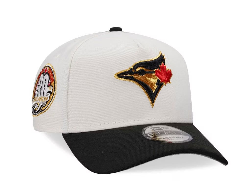 New Era Toronto Blue Jays 30th Anniversary Chrome Black Two Tone Edition 9Forty A Frame
Snapback Gorra